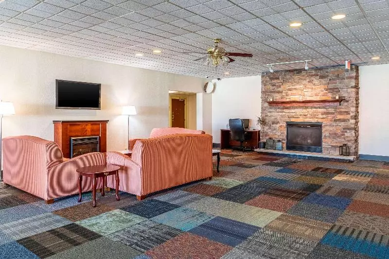 Hotelli Suburban Studios