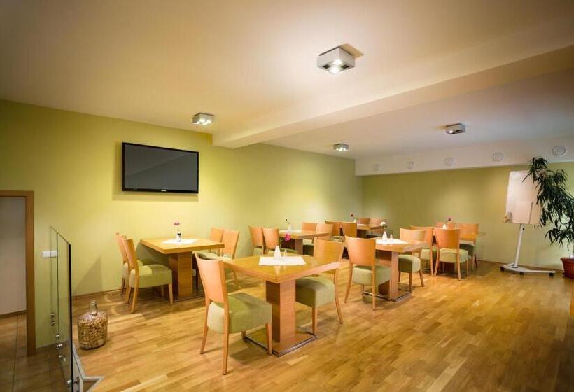 Panzió Penzion A Vinařství U Vrbů