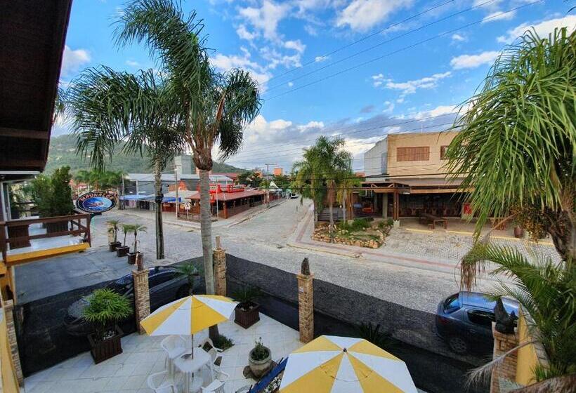 ペンション Pousada Maunaloa