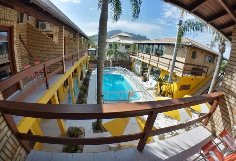 ペンション Pousada Maunaloa