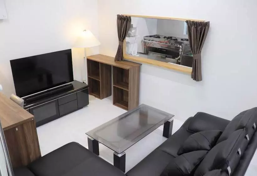 Yakasoba House   Hostel