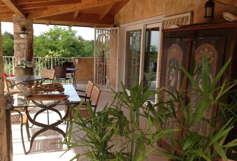 B&b Villa Gardasee With Pool