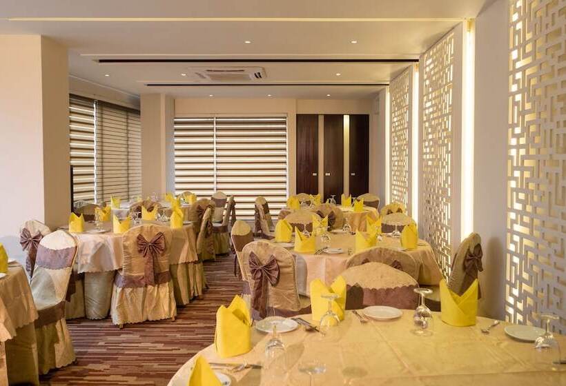 هتل After Hours Residence