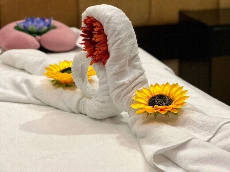 هتل After Hours Residence