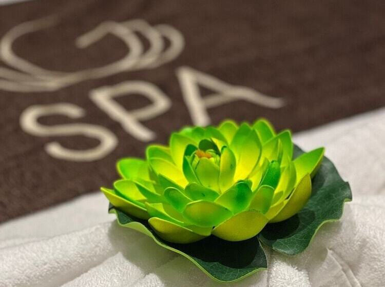 هتل After Hours Residence