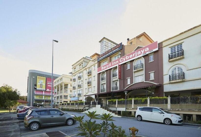 فندق Beryll Inn Cyberjaya