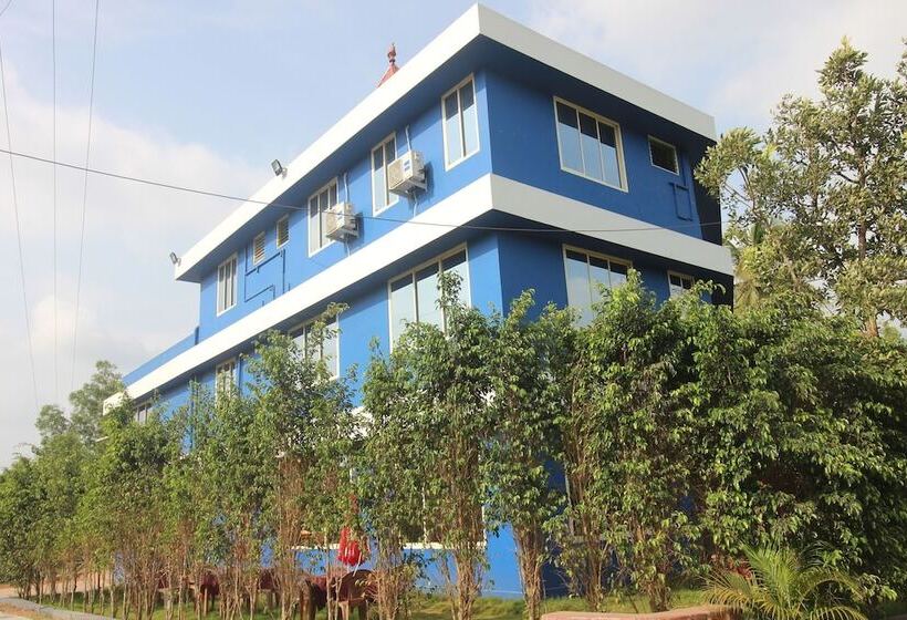 호텔 Chrisander's Resort By Oyo Rooms