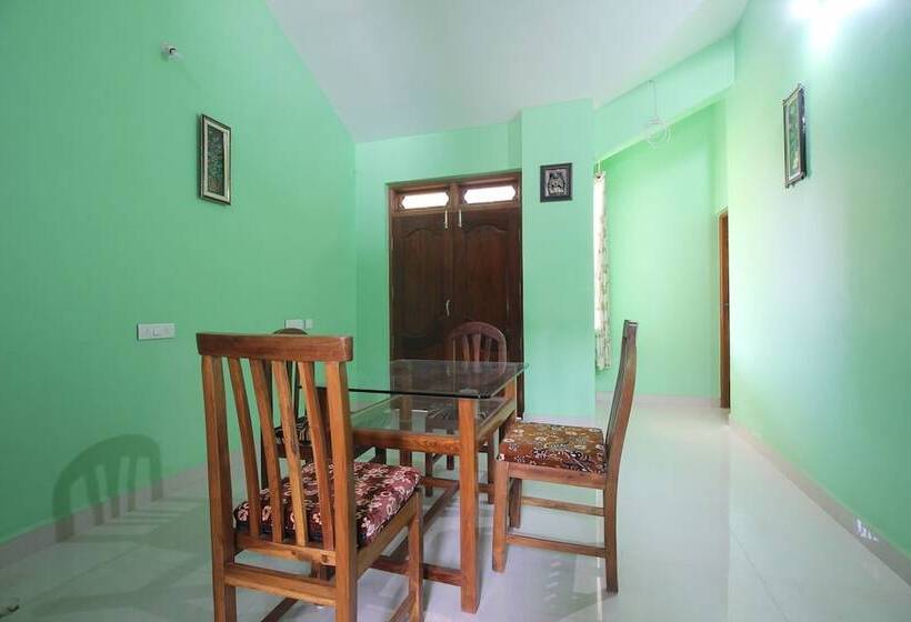 호텔 Chrisander's Resort By Oyo Rooms