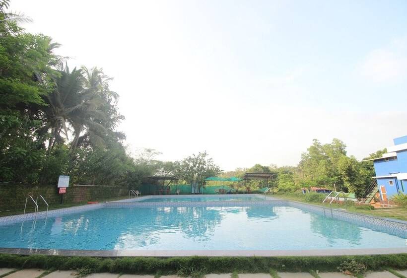 Hotel Chrisander's Resort By Oyo Rooms