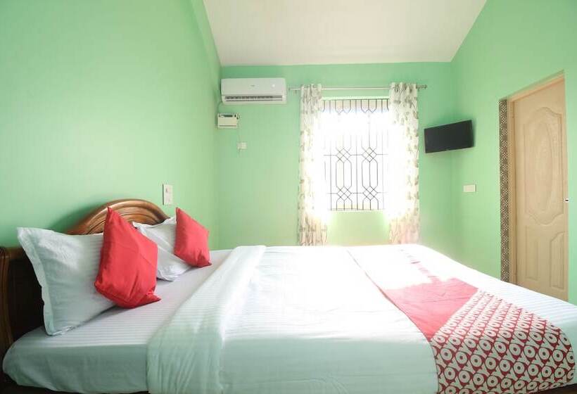 호텔 Chrisander's Resort By Oyo Rooms