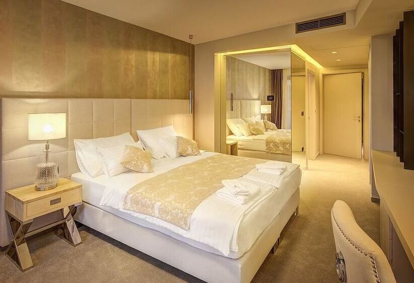 בית מלון כפרי Maritime