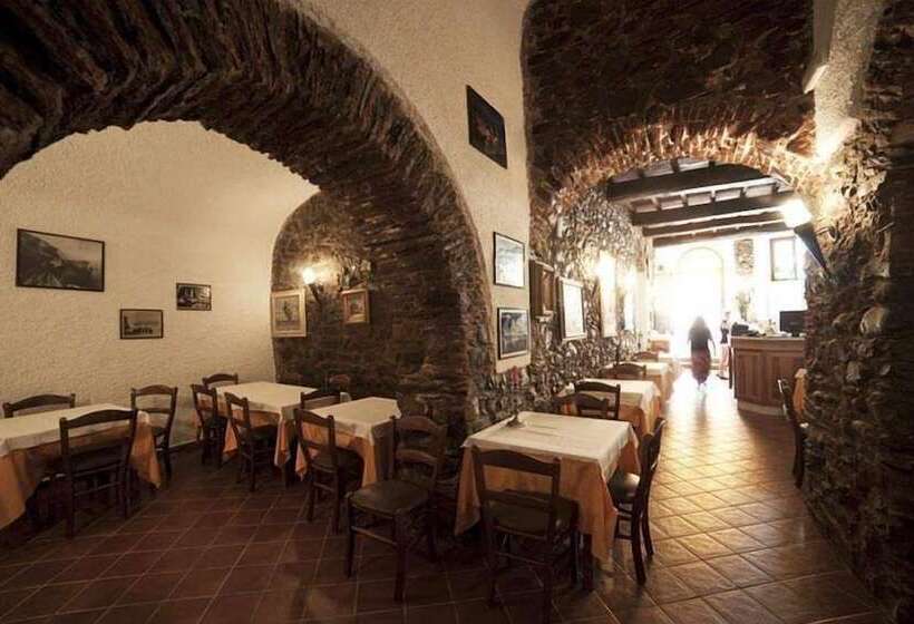 بنسيون Camere Nicolina 2