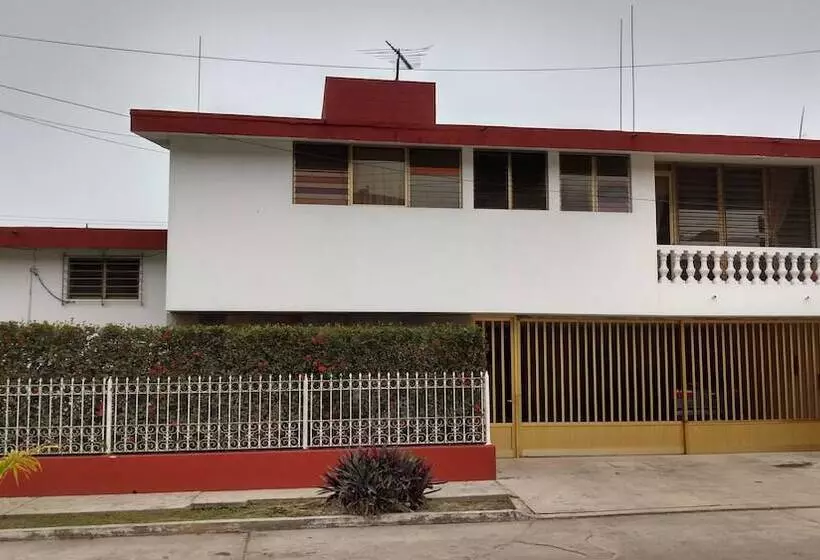 پانسیون Villa Mandarina Suites Tuxpan