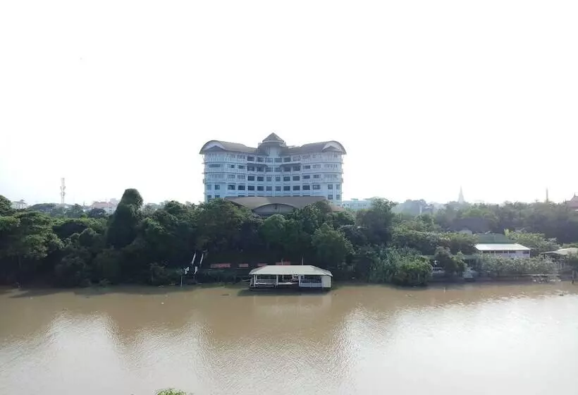 هاستل Krodyle Mindfulness House