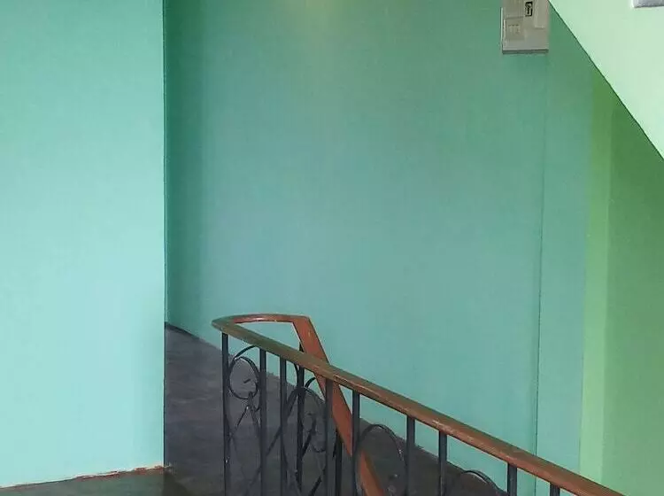 هاستل Krodyle Mindfulness House