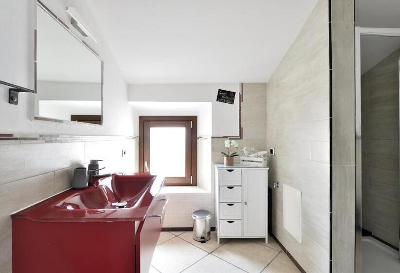 ベッドアンドブレックファースト Al Vicoletto   Genuine Hospitality