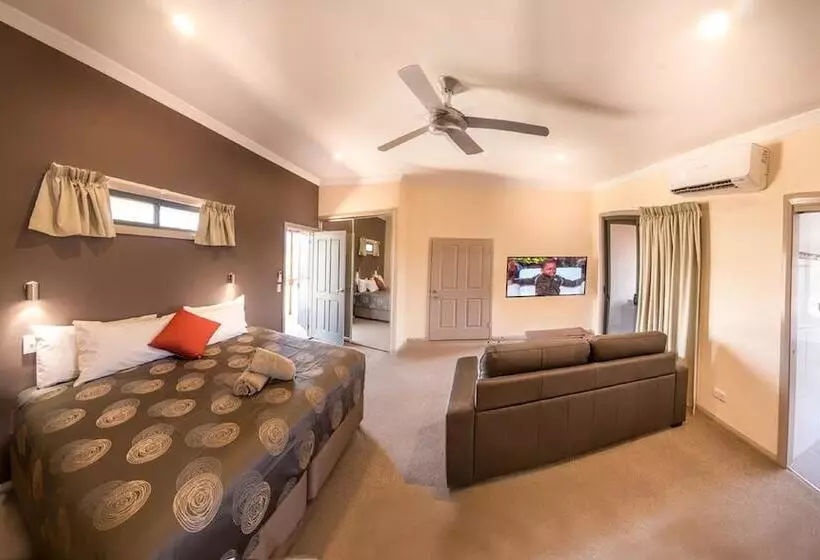 Broken Hill Outback Resort