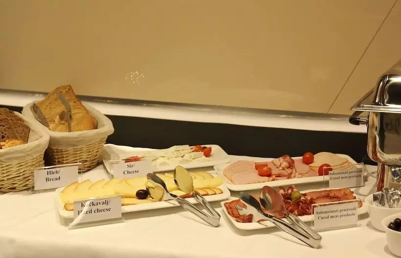 Garni Hotel Boutique 25h