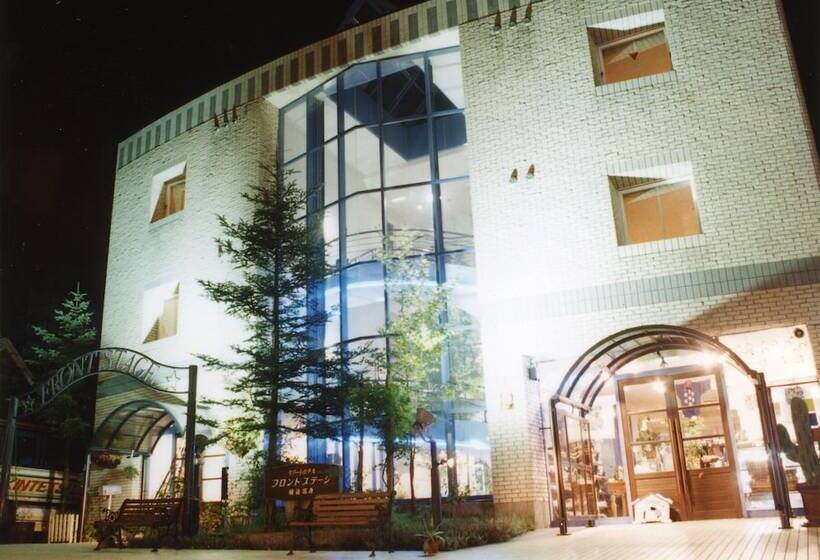 Resort Hotel Front Stage