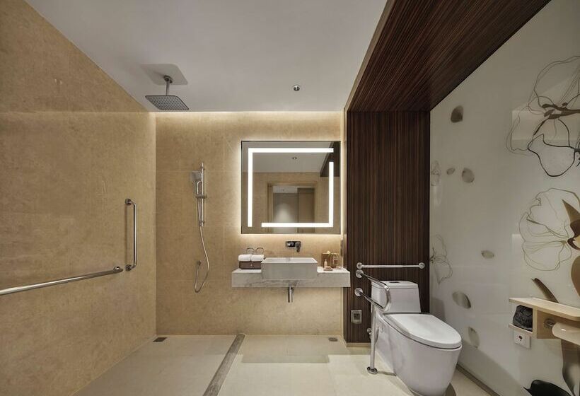 בית מלון כפרי Hilton Garden Inn Heze