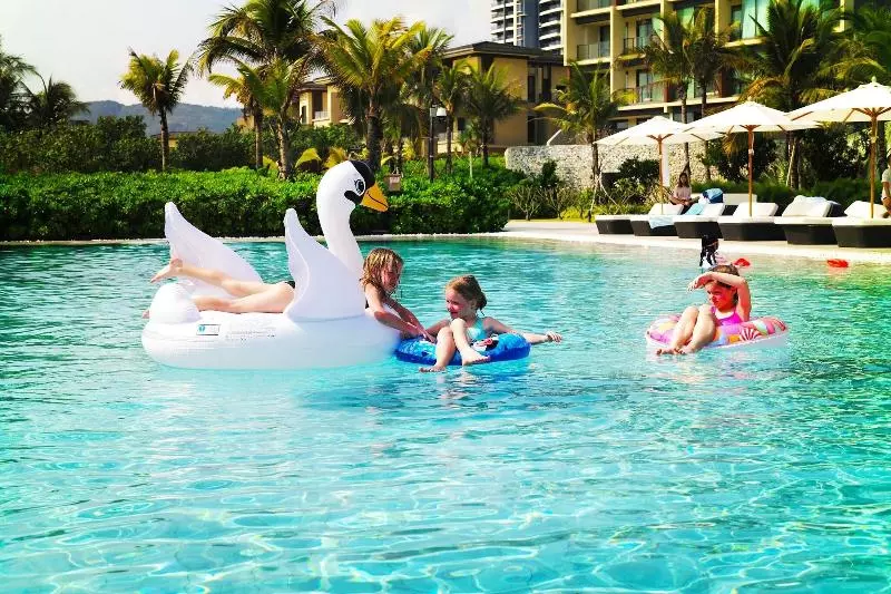 هتل Indigo Hainan Xiangshui Bay