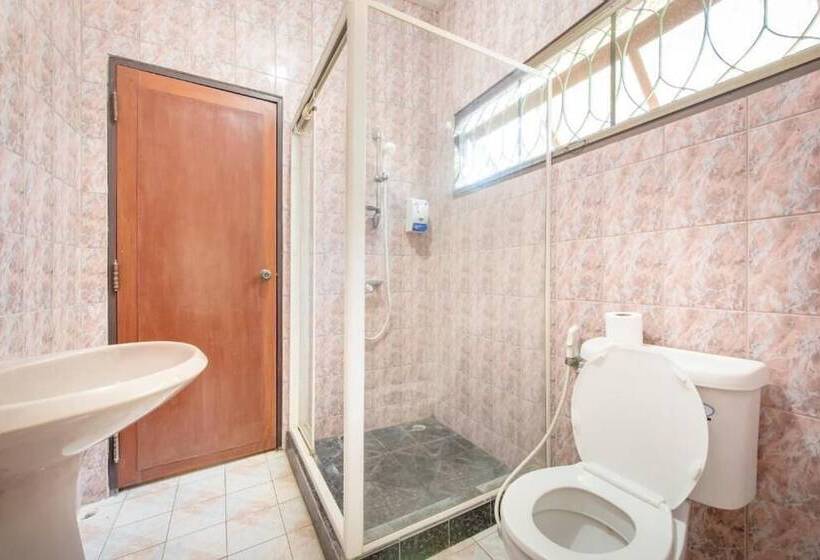 בית מלון כפרי Ivy Cottage By Qiu