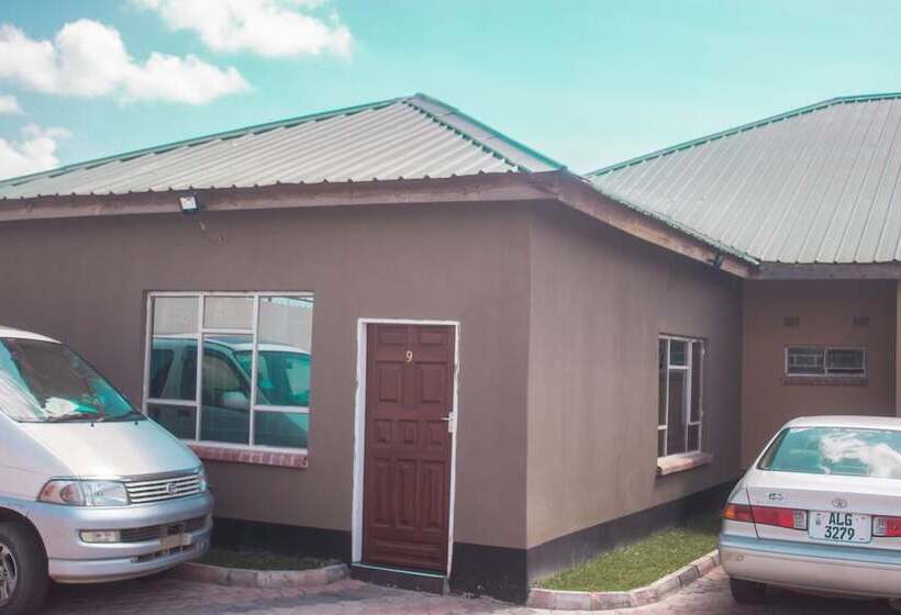 هتل Libala South Executive Lodge