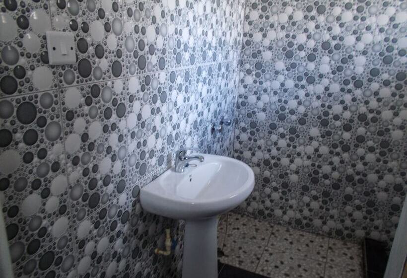 هتل Libala South Executive Lodge