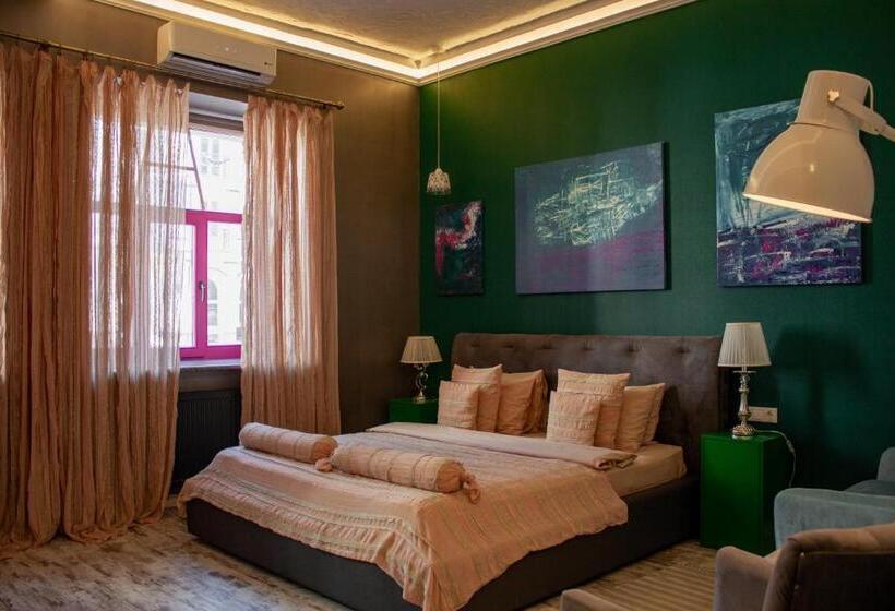 هتل Manna Boutique