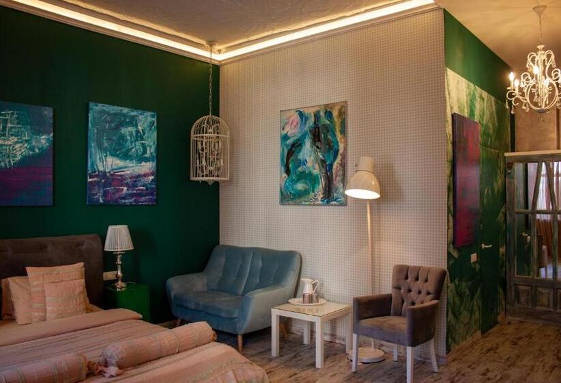 هتل Manna Boutique