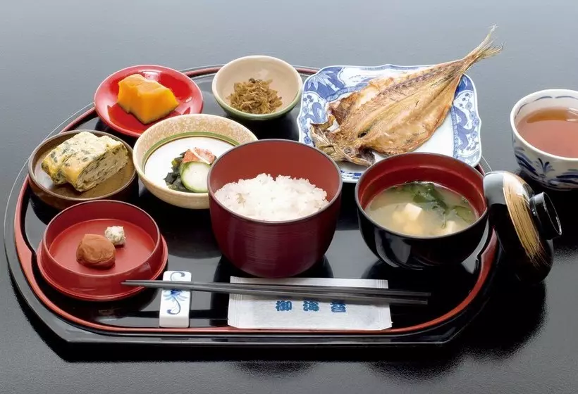 Hotelli Mishima Plaza