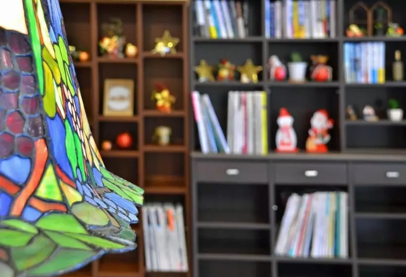 Hotelli Omura Central