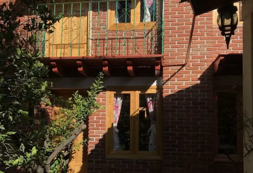 Majatalo Cabaña Quetzaly