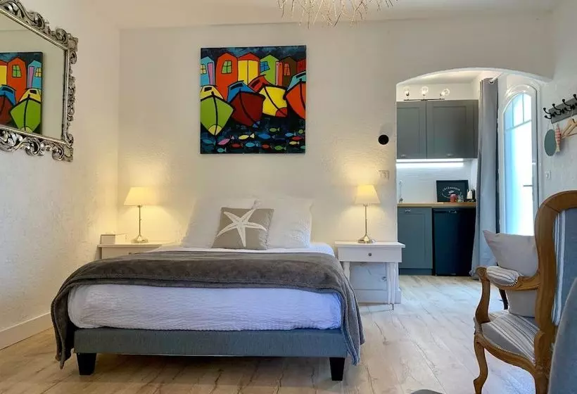 پانسیون Les Chambres De L Arestel