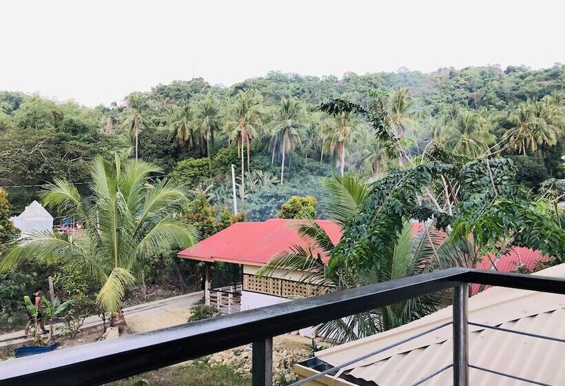 פנסיון Keira Tourist Inn