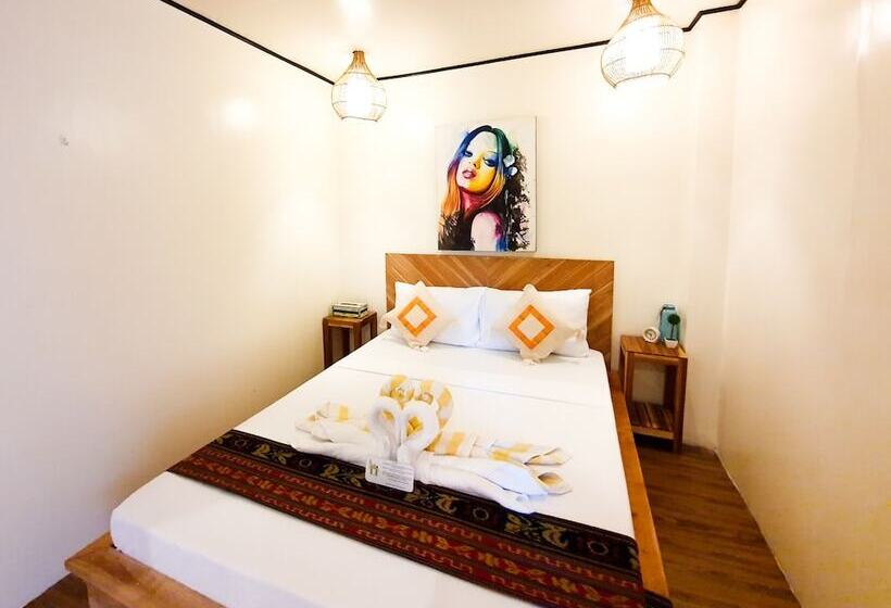 פנסיון Keira Tourist Inn