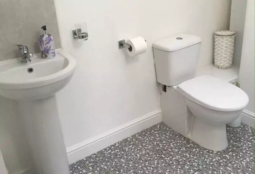 Majatalo Regent Serviced Suites