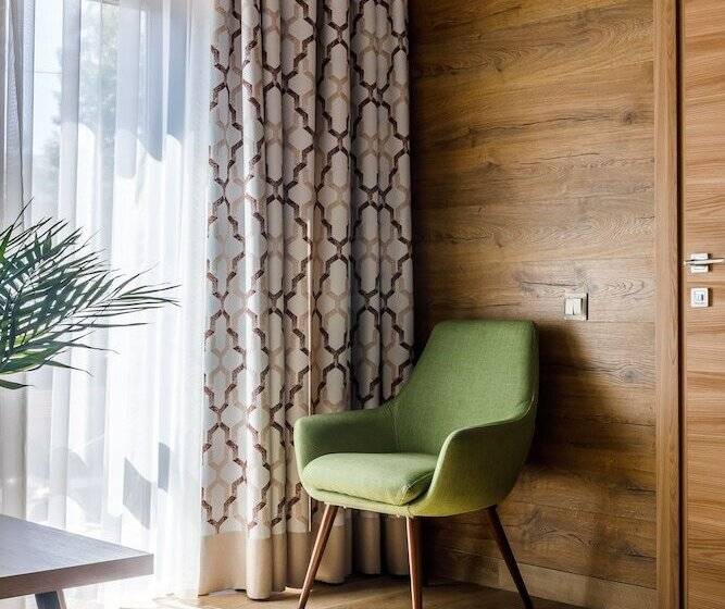 פנסיון Sowa House