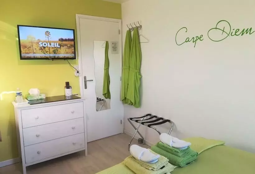 B&b Mycolorhouse