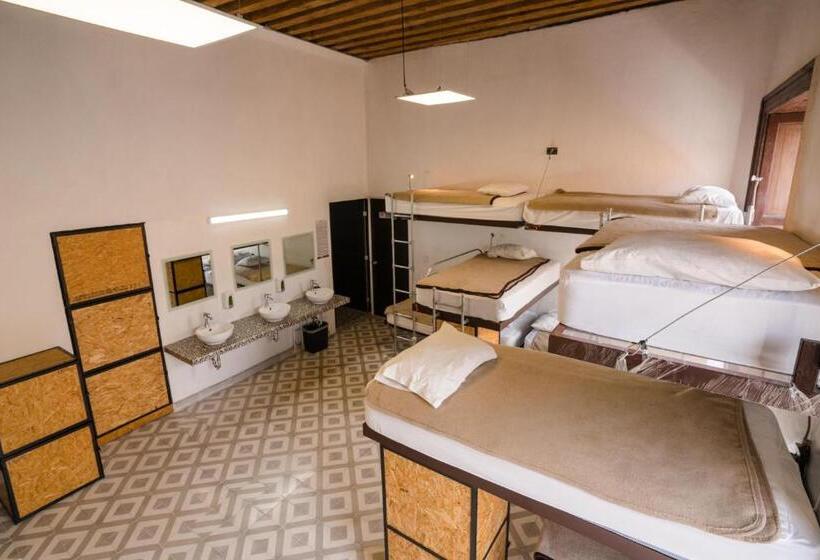 Casona Poblana Hostel