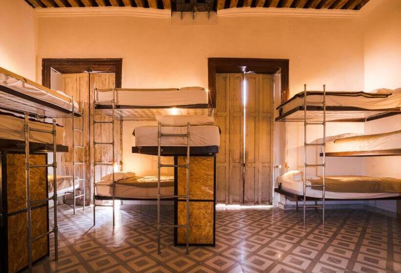 Casona Poblana Hostel