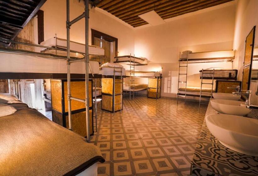 Casona Poblana Hostel