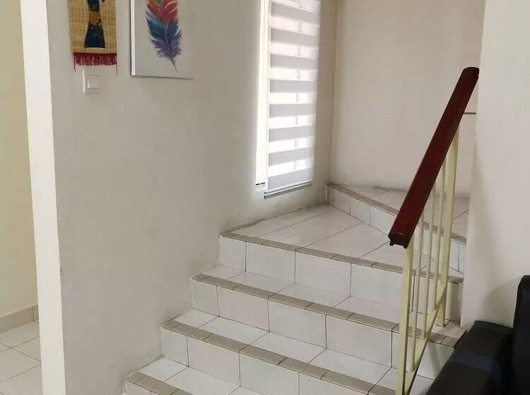 پانسیون A&j Kinabalu Homestay