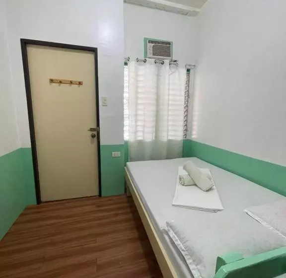 پانسیون Austrias Guest House
