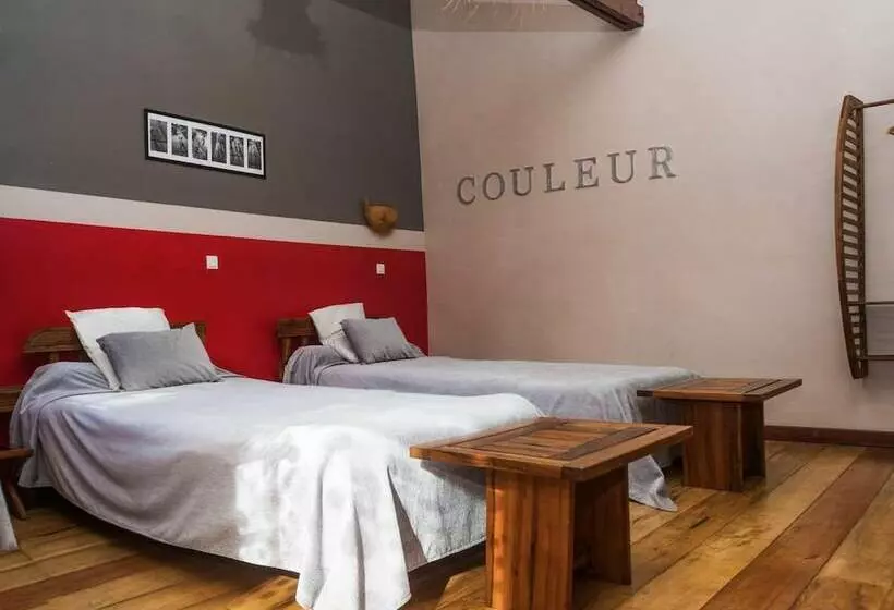پانسیون Couleur Café