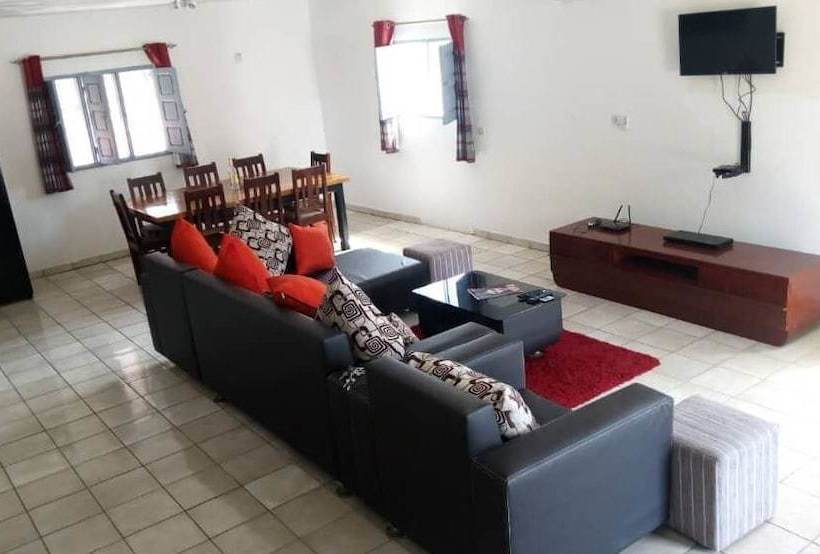 پانسیون Jade  Assinie