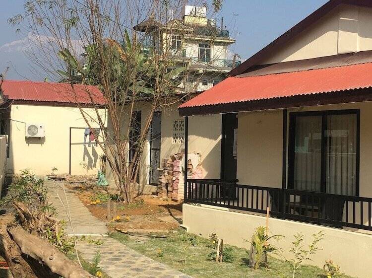 پانسیون Katero