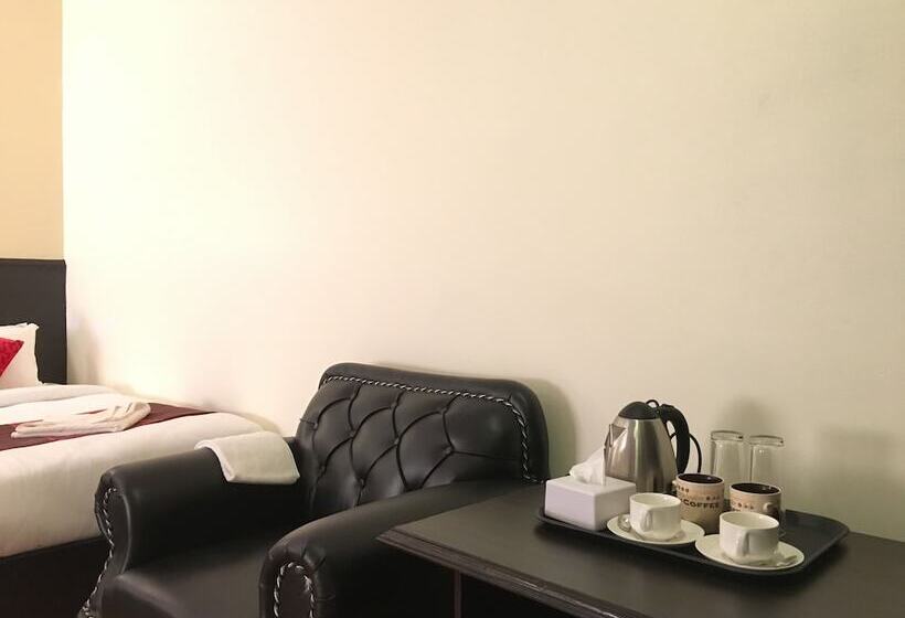 پانسیون Katero