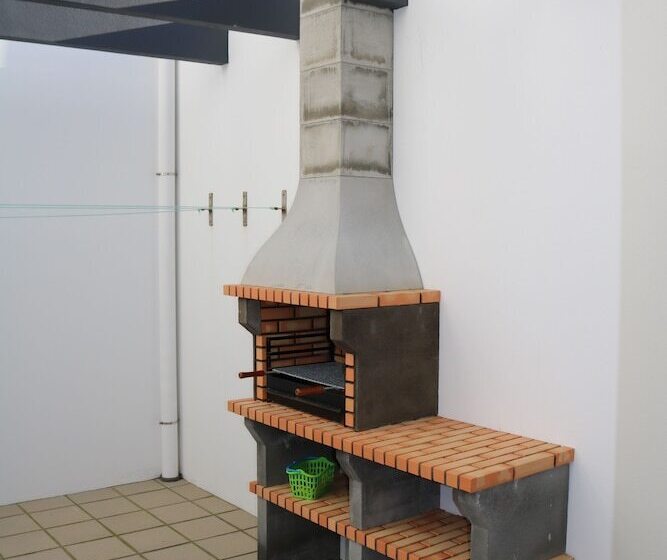 Pensão Monte Da Guia