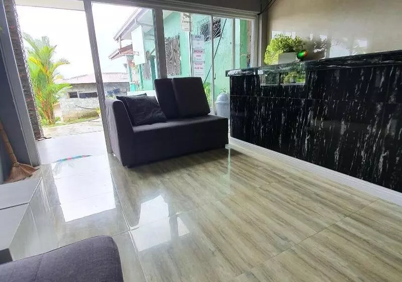 Majatalo Phuenics De Galera